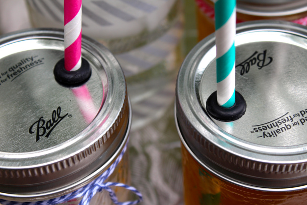 How to Make Mason Jar Cups with Straw: An Easy DIY